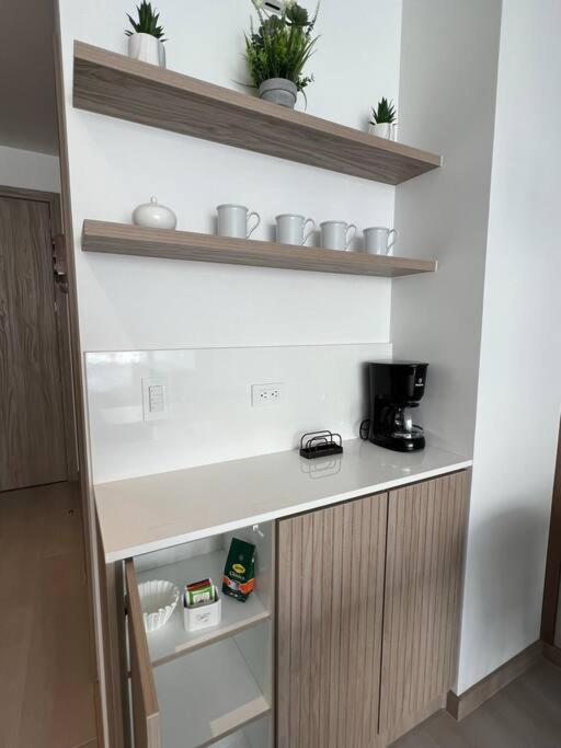 Apartment Coffee - Location *